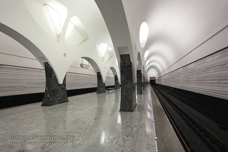 Станция "Волоколамская" станционный зал.